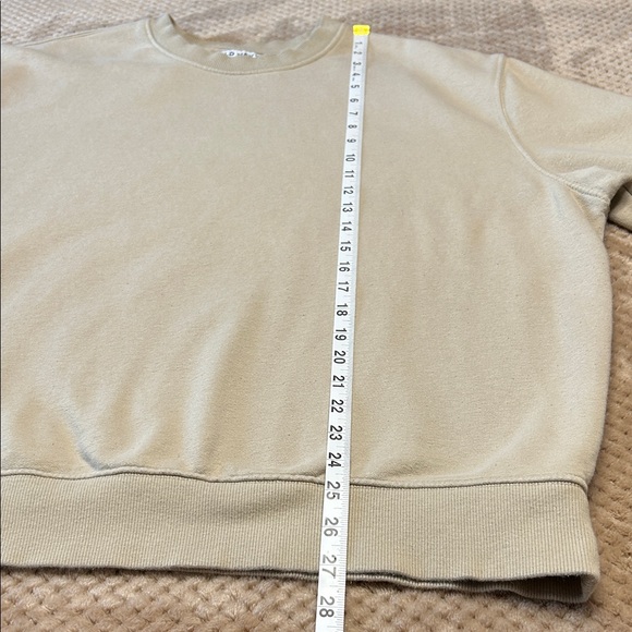 Old Navy Tan Crewneck Sweatshirt Size XL - Picture 4 of 7